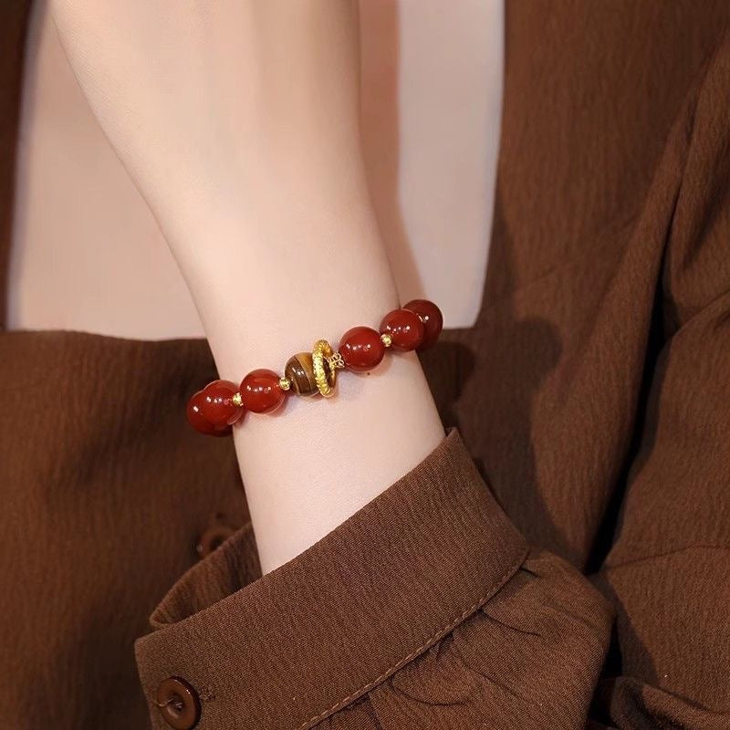 【Prosperity】Red Agate · Golden Citrine Fortune Strand – Movement, Warmth, and Held Abundance